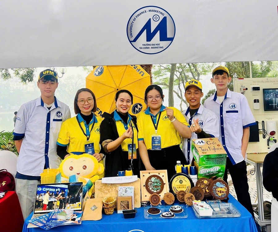 UFM thu hút đông đảo khách tham quan tại Techfest Việt Nam 2025 Tin tức